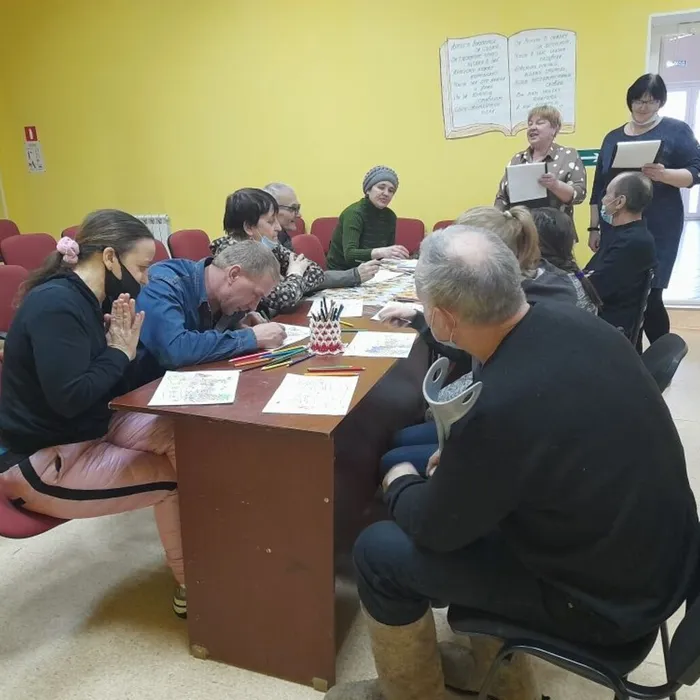 "Час общения за круглым столом"