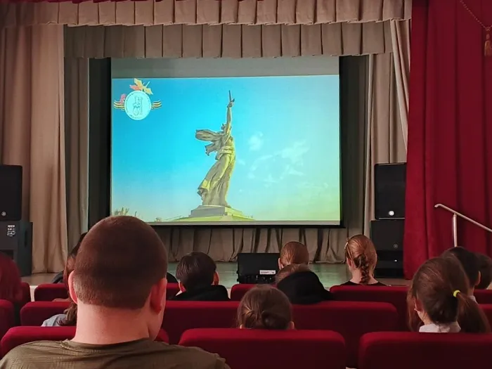 На памятном Мамаевом кургане