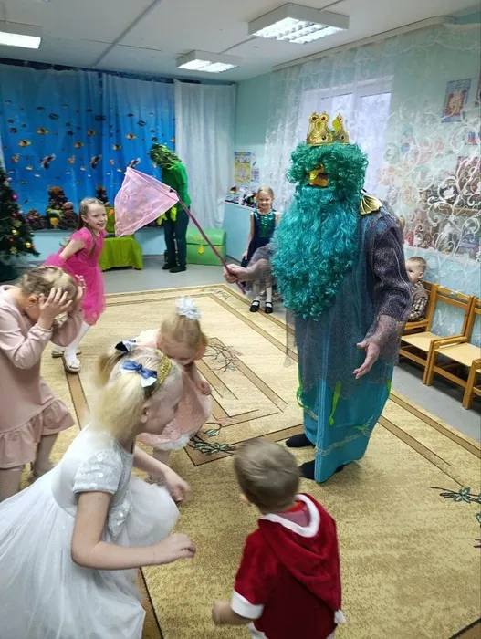 3 (7)