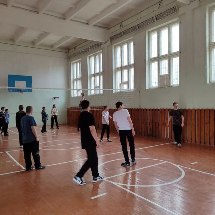 Спортивные соревнования «Легко ли в тяжком спорте»