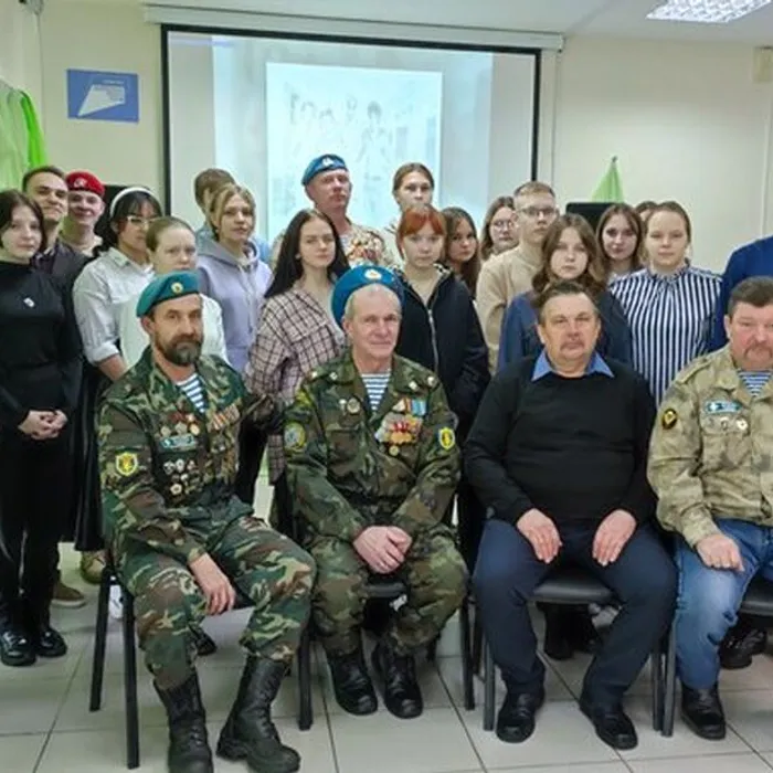 «Солдат войны не выбирает» патриотический час