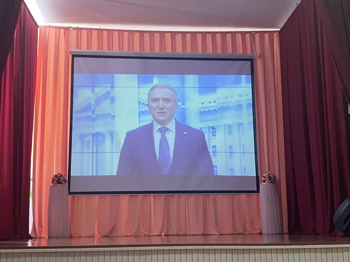 IMG-f23de2fbd02c86e59c9e1da5dbe1837f-V