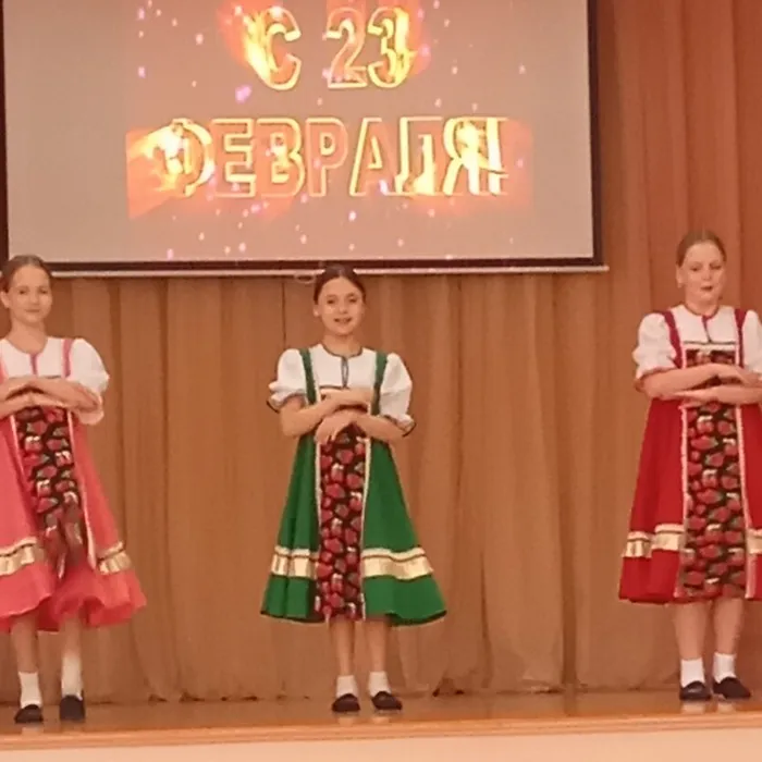 Концерт «Защитником быть –Родине служить»