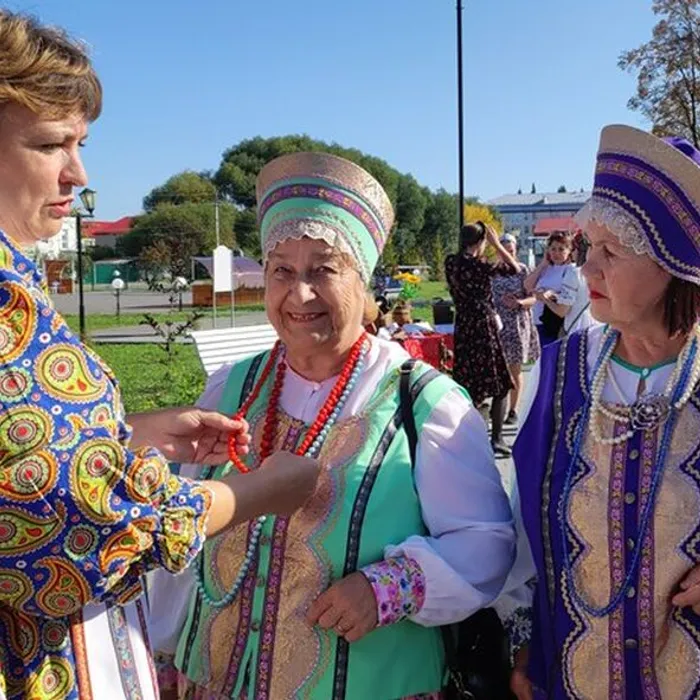 «Остается в сердце нежность»