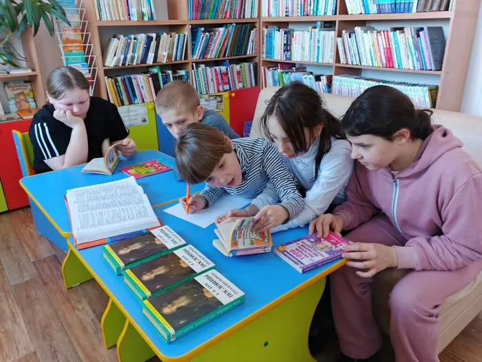 Писать , разговаривать, думать по-русски