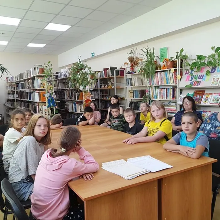 «Круиз на теплоходе «Библиотека» с капитаном «Книга»!»