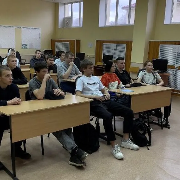 Патриотический час «Летят над миром журавли»