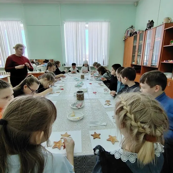 Мастер - класс по росписи пряников- «Пряничный сувенир»