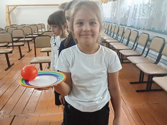 6 (11)