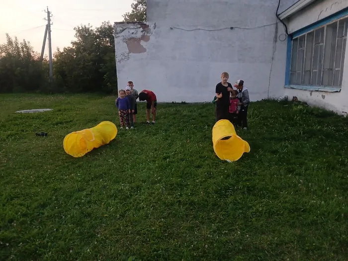 3 (27)