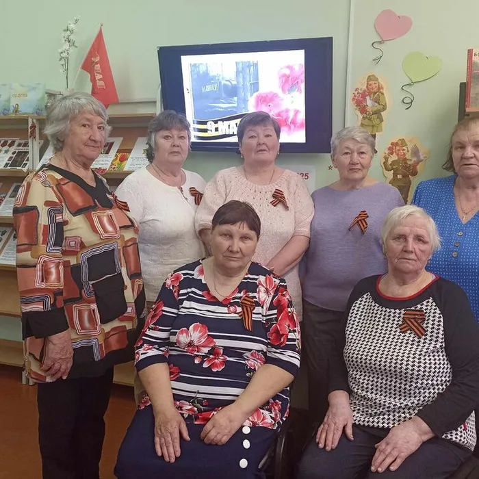 «Идёт весна победным маем»