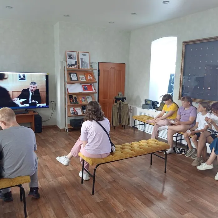 Третий показ документальных фильмов