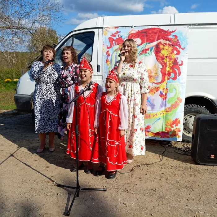 «Ни дня без праздника»