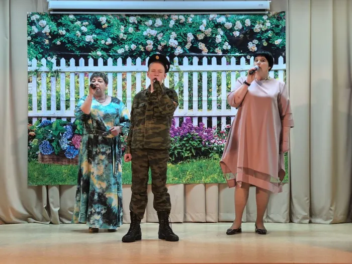 photo_5285262540168434950_y