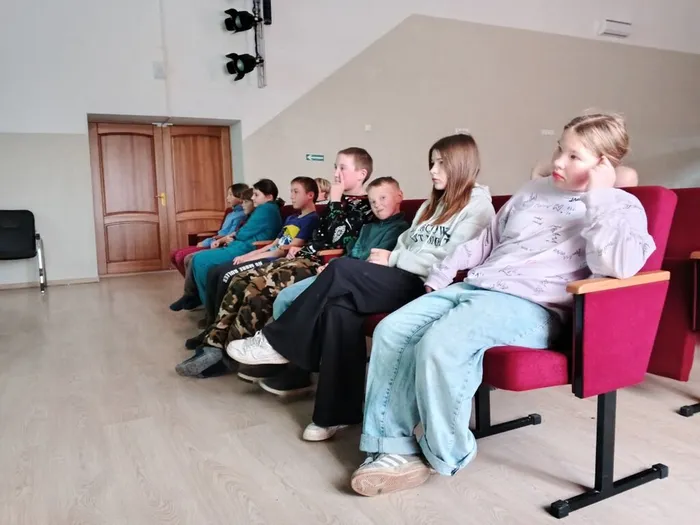 Мир нужен людям всей земли