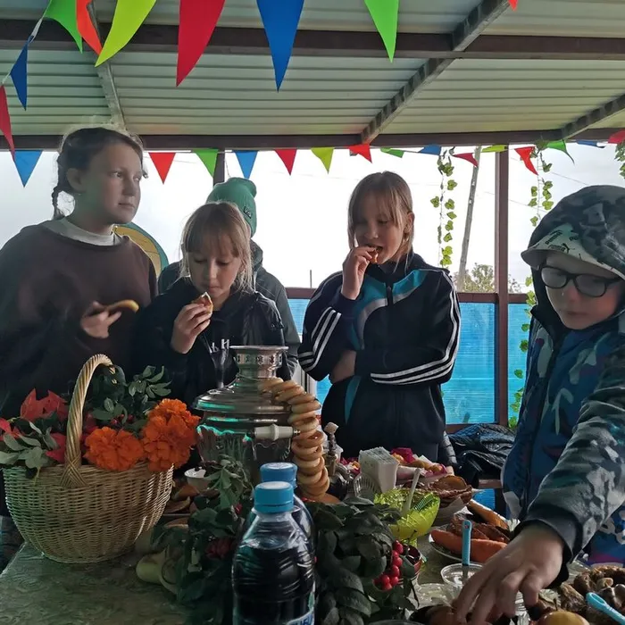 "Душа поёт, танцует осень"