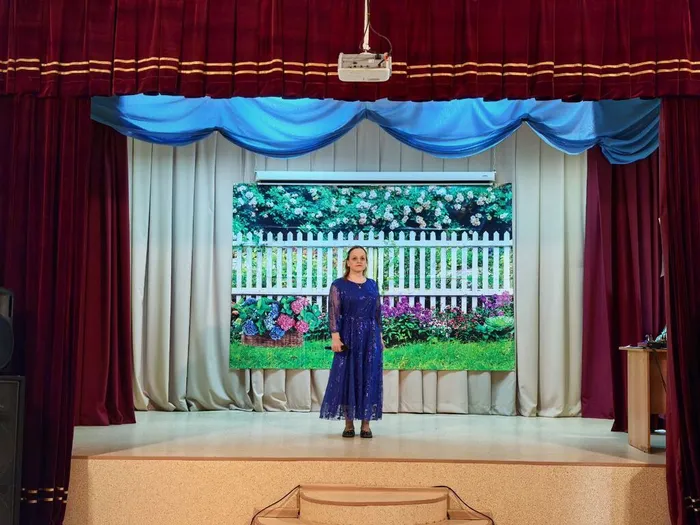 photo_5285262540168435003_y