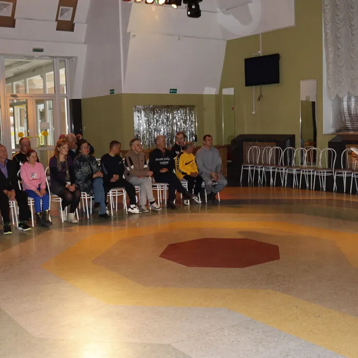 Развлекательная программа для людей с ограниченными возможностями здоровья «Делу-время, шутке –час!»