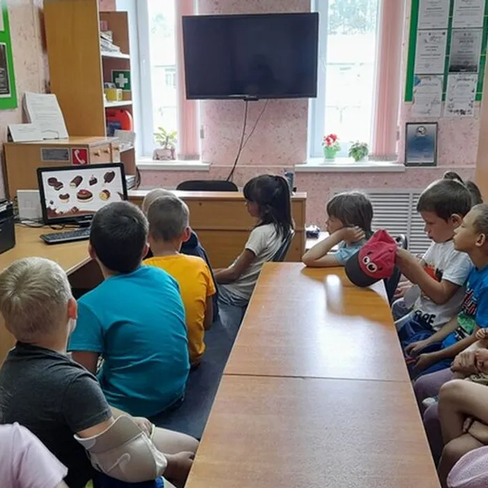Час интересных сообщений «Пища богов, или все о шоколаде»