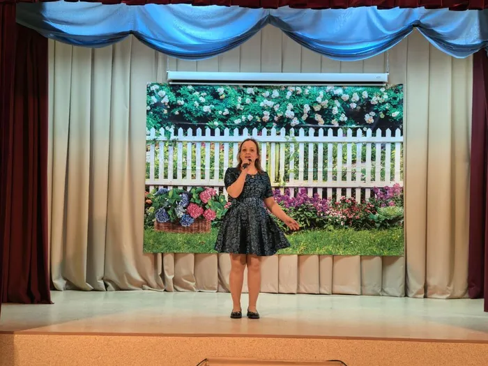 photo_5285262540168434968_y