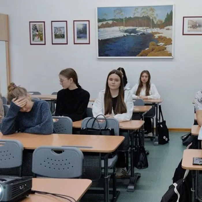 Игра-викторина «Конституция – Закон, по нему мы все живем»