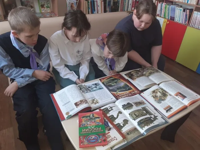 На Мамаевом кургане тишина